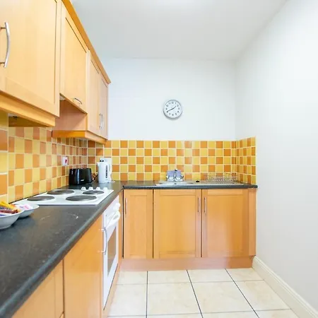 Comfortable 2-bed In Galway