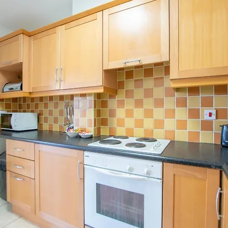 Comfortable 2-bed In