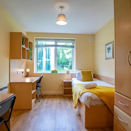Comfortable 2-bed In