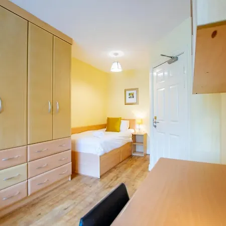 Comfortable 2-bed In