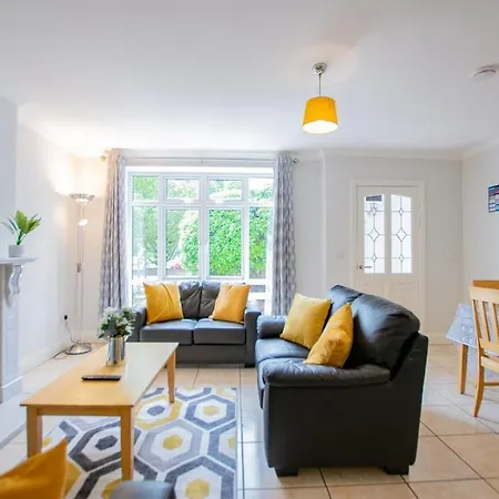 Apartment Comfortable 2-bed In Galway